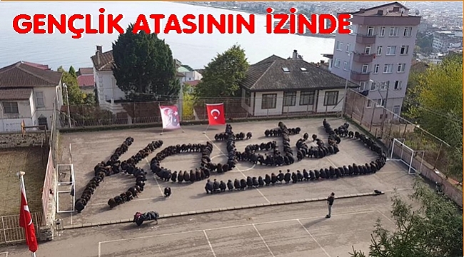 FATİH LİSESİ&#039;NDEN ÇOK ANLAMLI ATATÜRK KOREOGRAFİSİ