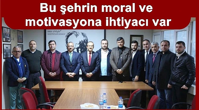 Vali 19 Eylül Gazeteciler Derneğini ziyaret etti