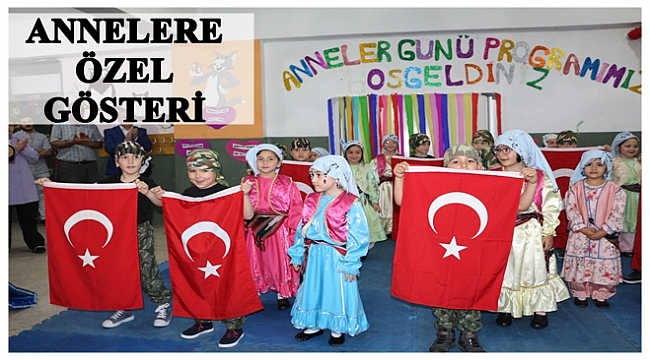 Küçüklerin gösterisi ilgiyle izlendi