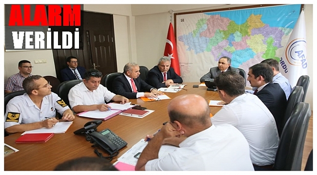 Tüm ekipler hazır bekletiliyor