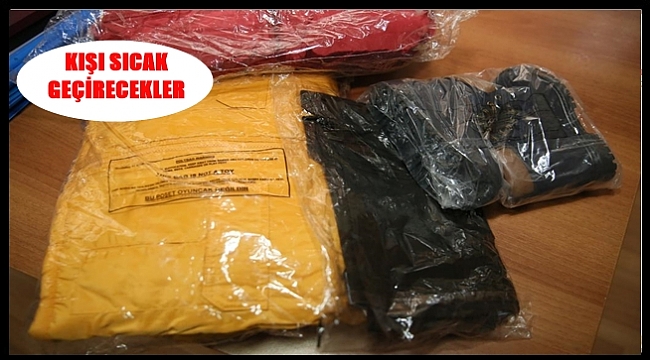 10 bin öğrenciye giysi yardımı