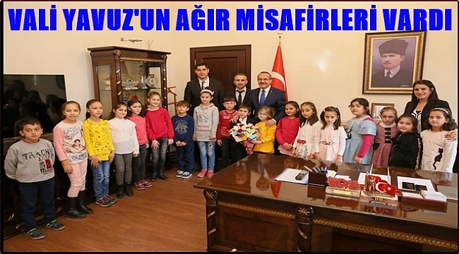 Vali Yavuz bu kez küçük öğrencileri ağırladı