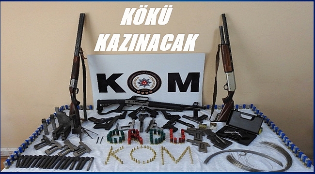 Vali Yavuz; Ağır darbeler vuruldu