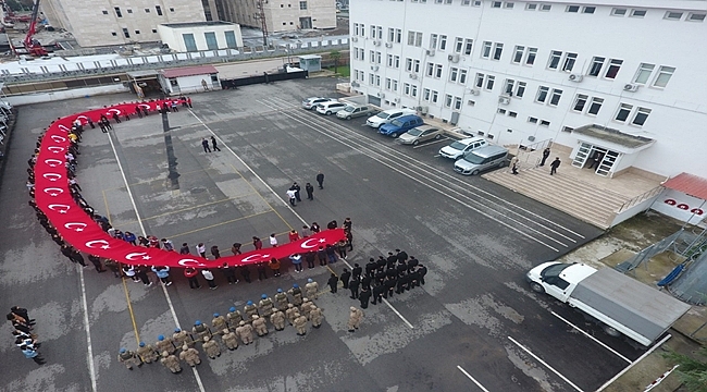 Ordu Anadolu Lisesi'nden Mehmetçiğe tam destek
