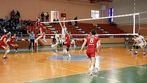 Akkuş Belediye kolay kazandı