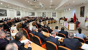 Vali Yavuz muhtarlarla buluştu