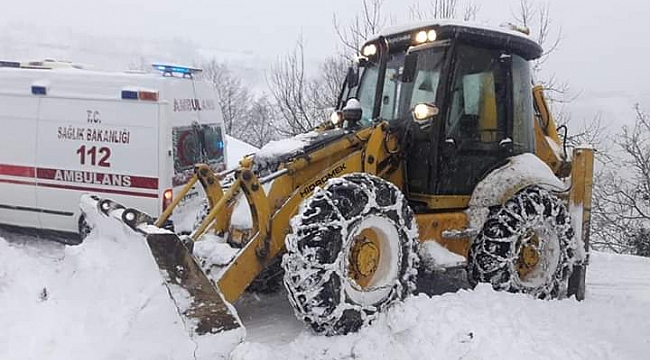 Ordu'da ekipler 12 hasta ve 20 cenazeye müdahale etti