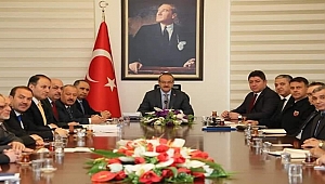 Koronavirüs için acil toplandılar