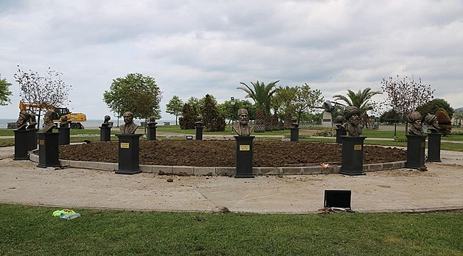 Büstler yeni yerine yerleştirildi