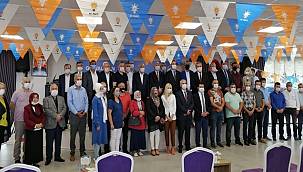 AK Parti Gülyalı'da İlçe Başkanını Seçti