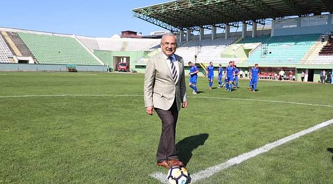 Büyükşehir sporun yanında