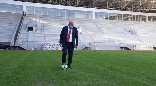 Gündoğdu topun başına geçti