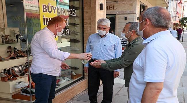 Vali Sonel corona denetimlerine katıldı