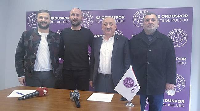 Bora Marangoz ilk idmanına çıktı