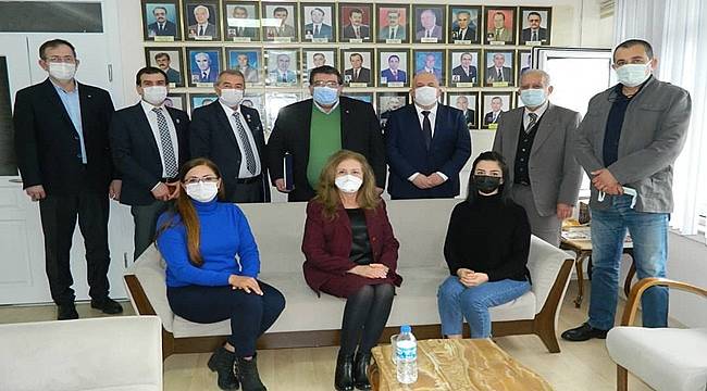 Meslek Ödülleri Sağlıkçılara Verildi