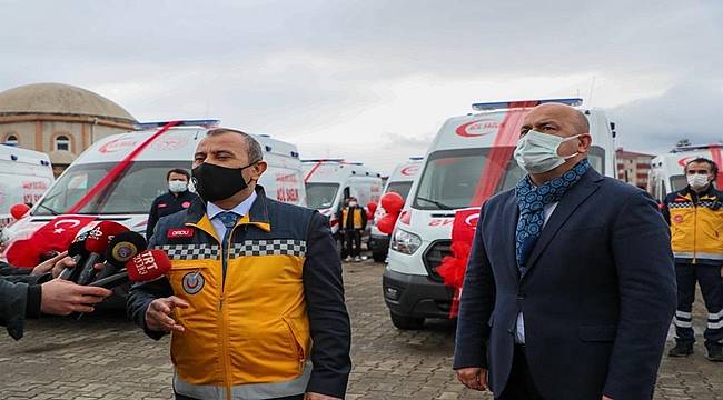 Ordu&#039;da 13 tam donanımlı ambulans hizmete girdi