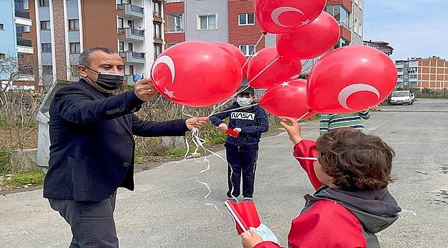 Vali Sonel, Çocuklara Bayram Sevinci Yarattı