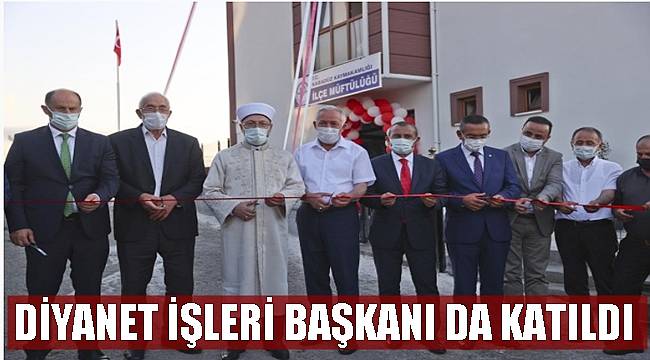 Kabadüz'de açılış Ulubey'de temel atma töreni vardı