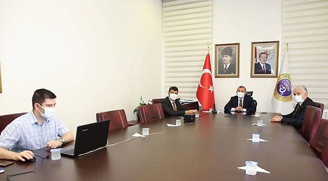 Vali Sonel: Coronadan kurtulmanın yolu aşıdan geçiyor