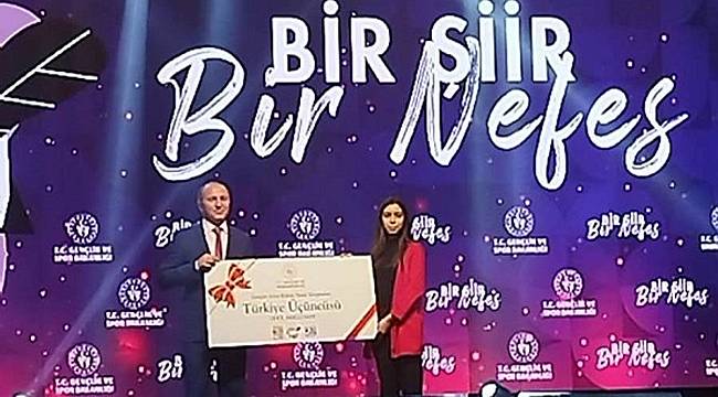 Derin Naz Eser Türkiye 3. oldu