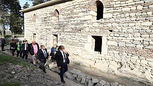 Tarihi Eskipazar Camii Restore Ediliyor