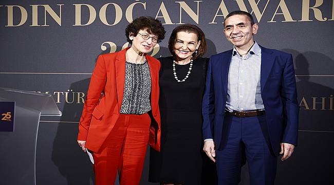 25. Aydın Doğan Ödülü Dr. Özlem Türeci ve Prof. Dr. Uğur Türeci'ye takdim edildi