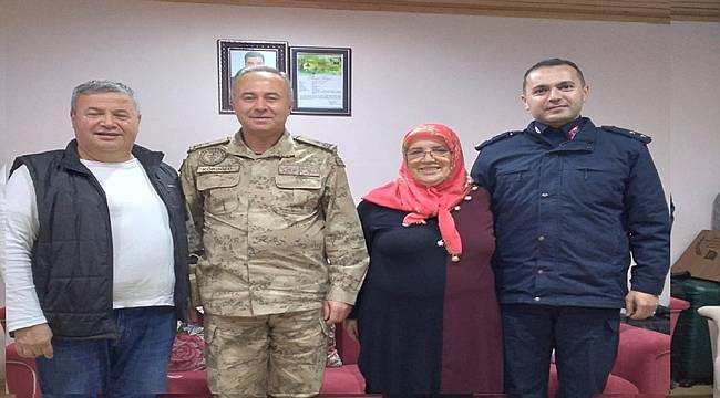 Bölge Komutanı Köroğlu  şehit ailesini ziyaret etti
