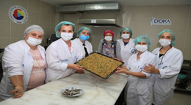 Hamsili Ekmek Hopalı kadınlara gelir kaynağı oldu