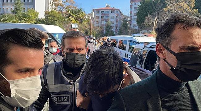 Giresun&#039;da 16 yaşındaki Sıla&#039;yı öldüren zanlı adliyede