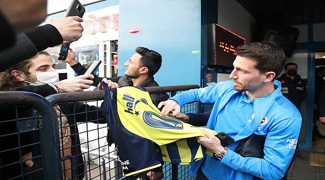 Fenerbahçe kafilesi Rize&#039;de