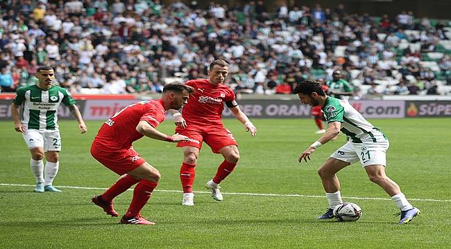 Giresunspor ile Sivasspor  berabere kaldı: 2-2