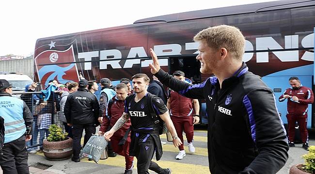 Trabzonspor Kafilesi Adana'da
