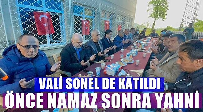 Ordu'da 100 yıllık gelenek: Bayram namazına gelene yahni ikram ediliyor