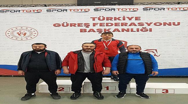 Ordulu güreşçi Türkiye ikincisi oldu