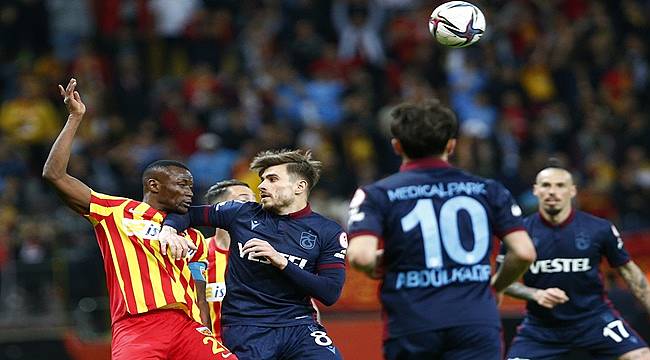 Ziraat Türkiye Kupası'nda ilk finalist Trabzonspor'u yenen Kayserispor oldu