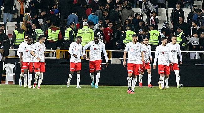 Ziraat Türkiye Kupası'nda Sivasspor ile Kayserispor final oynayacak