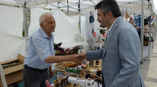 Bursa Yıldırım'da el emekleri görücüye çıktı