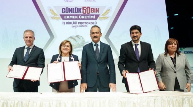 Gaziantep'te liseliler 50 bin ekmek üretecek