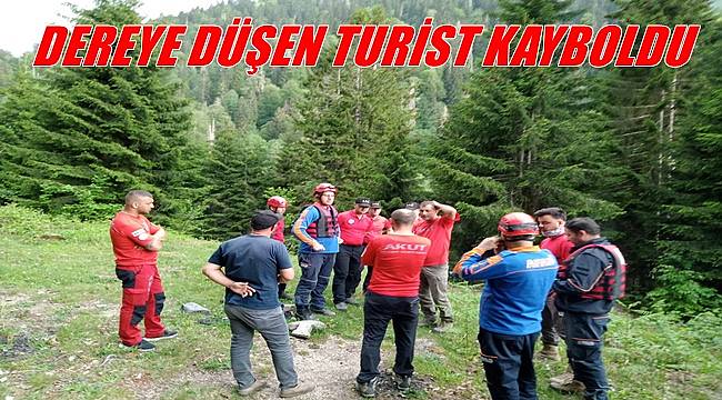 Rize'de fotoğraf çekerken dereye düşen turist kayboldu