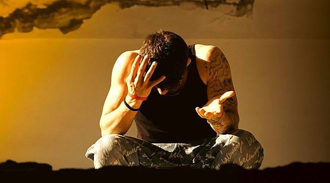 Sokaktan Gelen Genç Zirveye Oynuyor