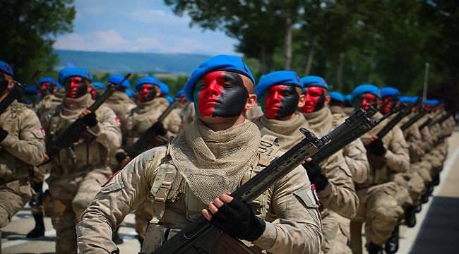 Uzman erbaşlar yemin etti