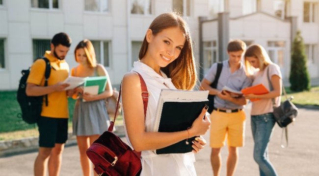 Yükseköğrenimde yurt dışı tercih sebebi