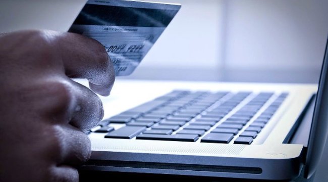 24 milyar parola çalındı