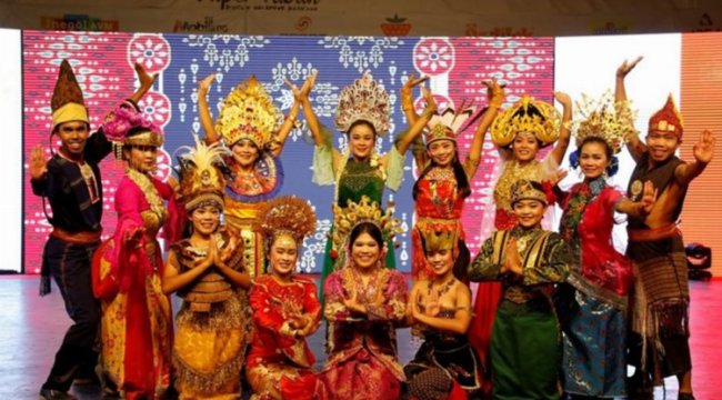 Bursa İnegöl'de 35'inci uluslararası coşku