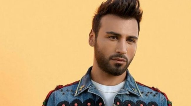 Emre Kaya sanatını konuşturdu