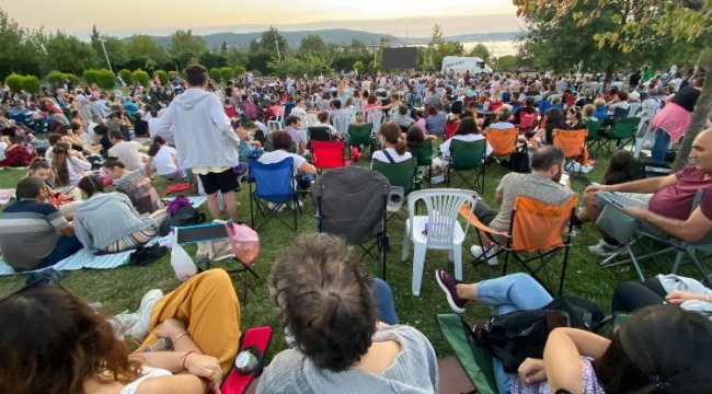 Özgürlük Park'ında sinema keyfi
