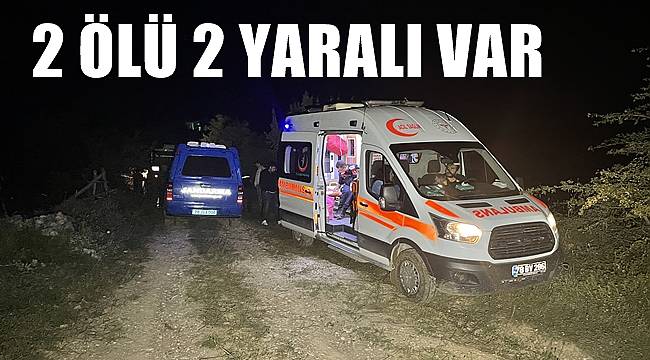 Traktör devrildi 2 ölü 2 yaralı