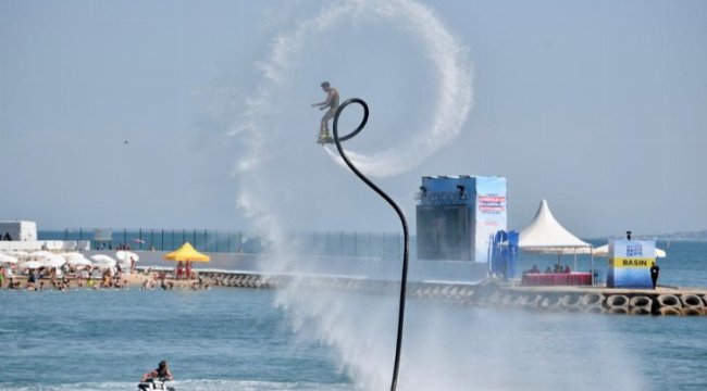 Yer çekimine meydan okudular!