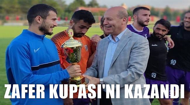 Afyon&#039;da düzenlenen Zafer Kupası&#039;nı Orduspor 1967 kazandı