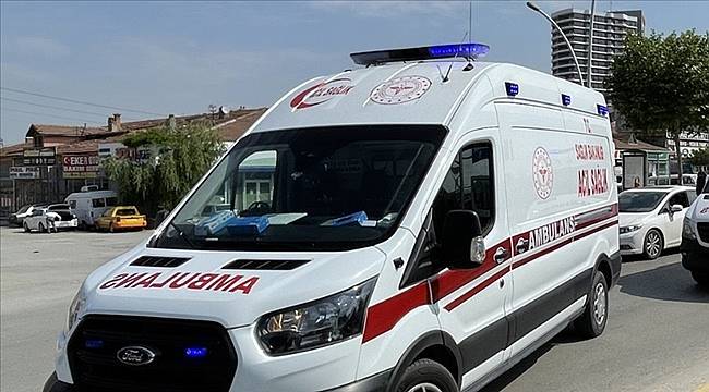 Ambulansa yol vermeyen sürücülere para cezası